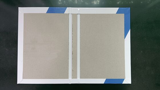 دستگاه بسته‌بندی مقوای خاکستری ایستگاه دوتایی برای دستگاه ساخت جلد کتاب سخت MF-SCM500A2